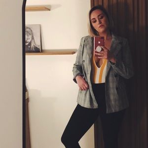 Meet your Posher, Sara